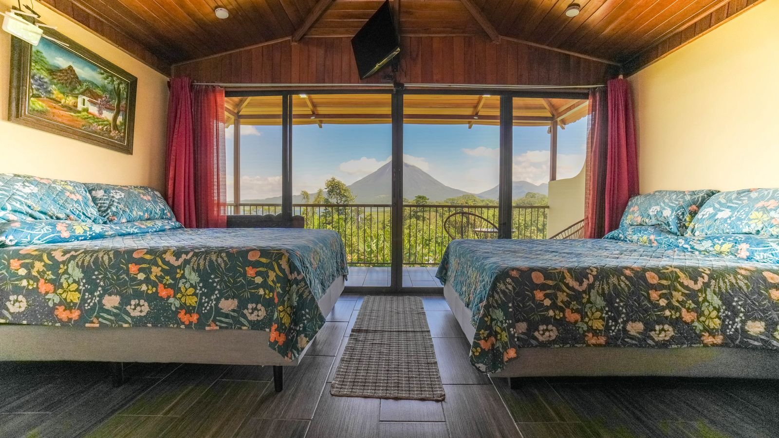 Quadruple Villa at Villas Paradise with multiple beds and Arenal view